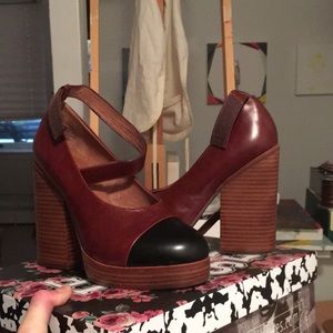Jeffery Campbell’s wedge heels never worn size7.5